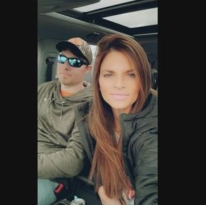 Meet your Posher, Hope